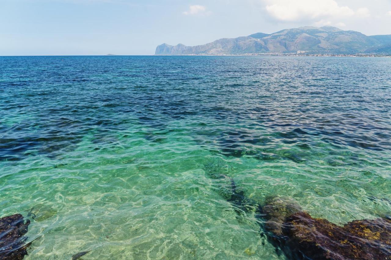 Airport Sicily Home Palermo Карини Экстерьер фото